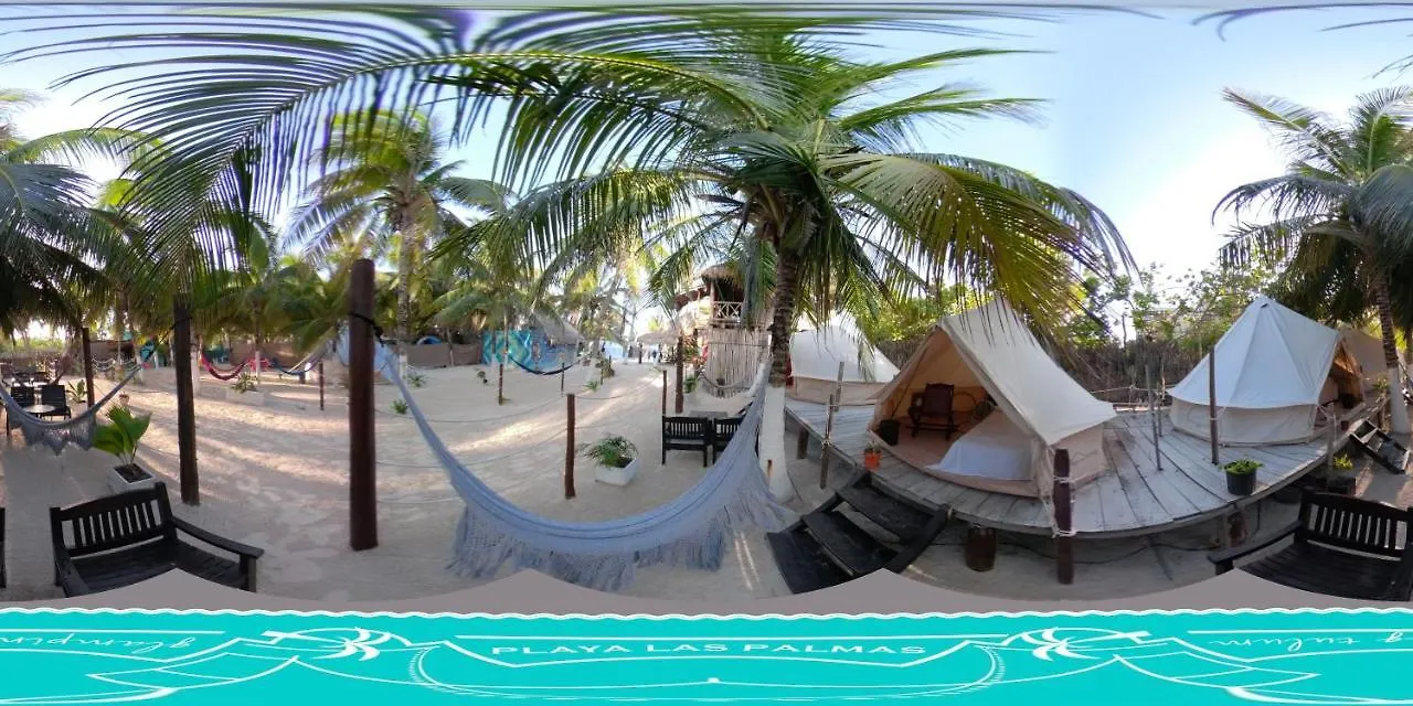 Playa las palmas Tulum México